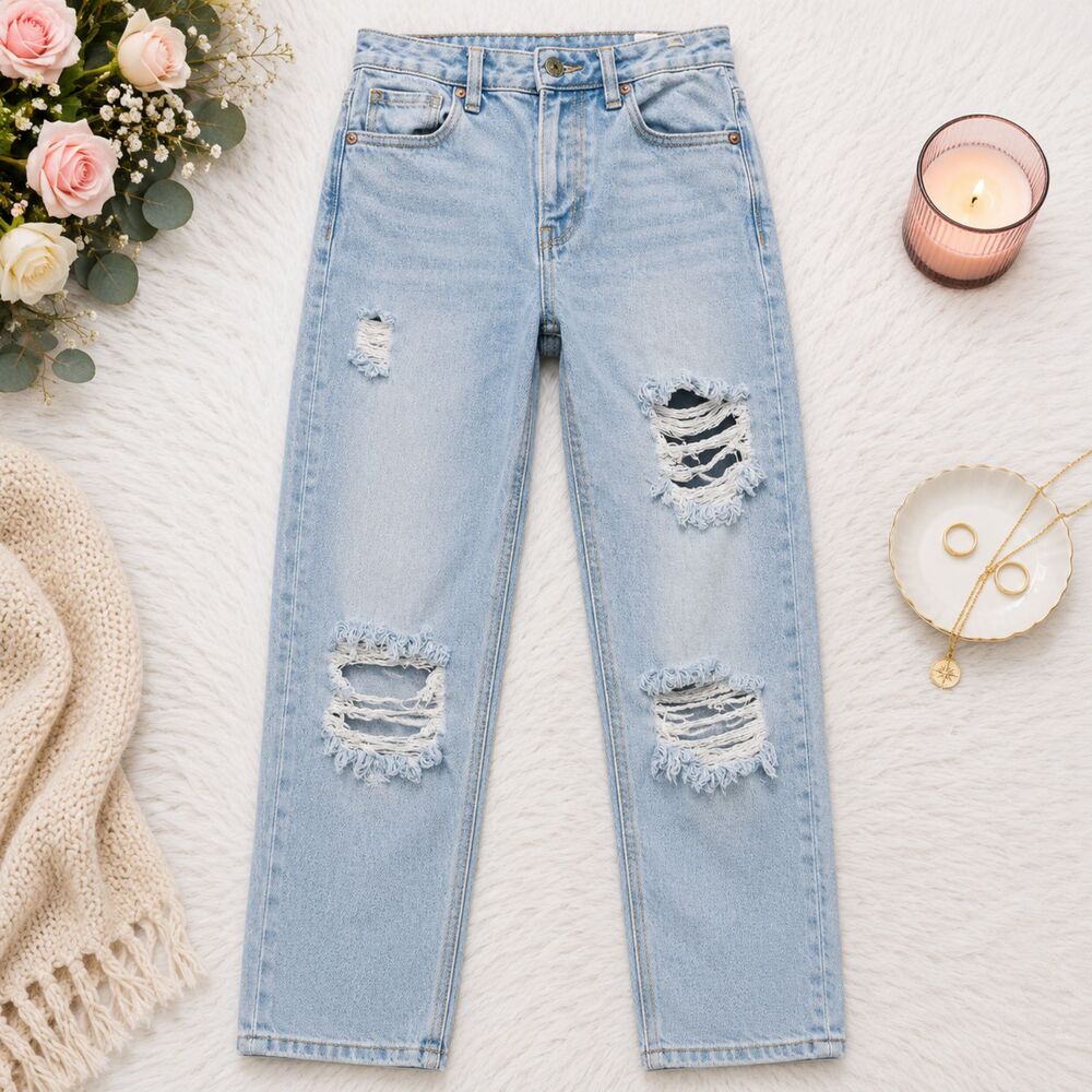 American Eagle Jeans Women 26x27 Blue Mom  Ripped Preppy Denim Destroyed (698)